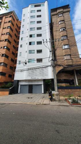 Apartamento Apto Botero 704 - Waiwa Host