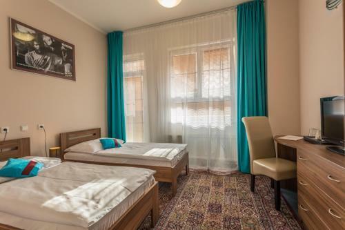 Sareza Hotel