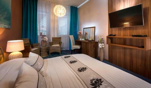 Sareza Hotel