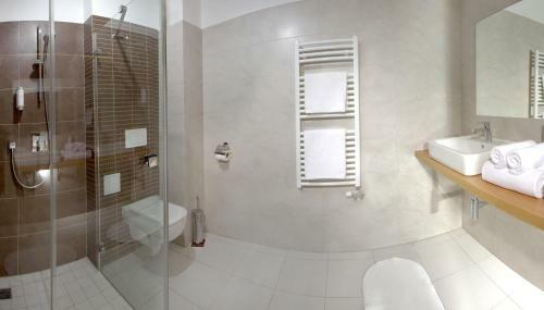 Sareza Hotel