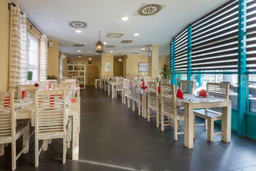 Sareza Hotel