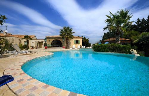 Bed & Breakfast Mas De La Montille