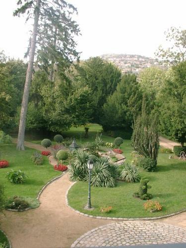 Bed & Breakfast Au Fond De La Cour