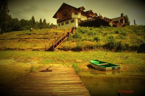 Hostal Rezidence U Jezera