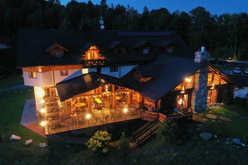 Hostal Rezidence U Jezera