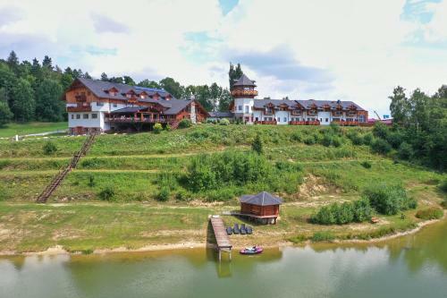 Hostal Rezidence U Jezera