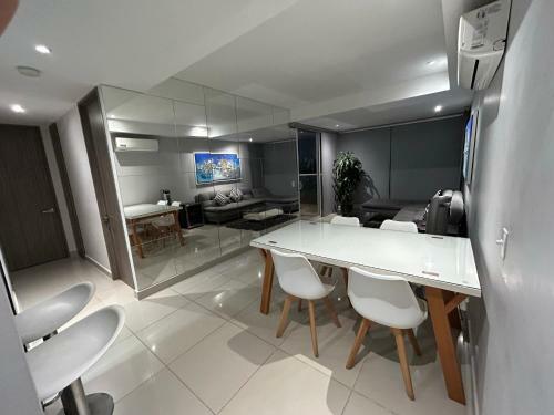 Apartamento Hermoso!! Moderno, Ubicacion Exclusiva!! 2 Alcobas