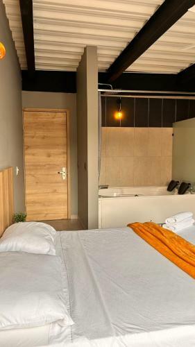 Seven Hotel