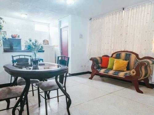 Apartamento Lindo Apto Amoblado �super Central! Rnt734