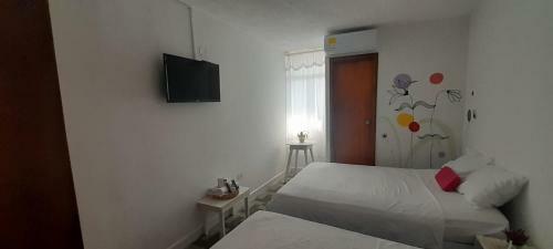 Hotel Habibi