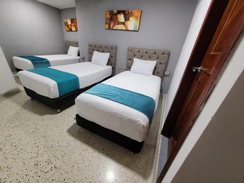 Hotel Med Suites 94