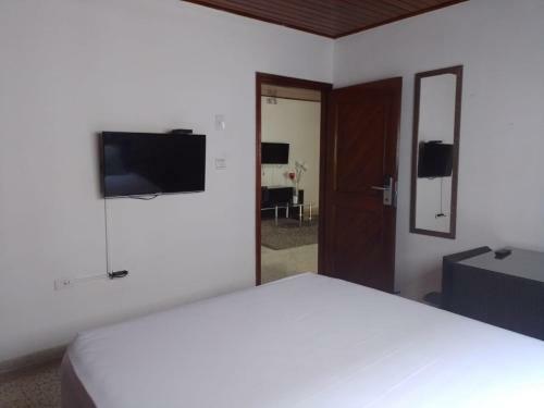 Hotel Med Suites 94