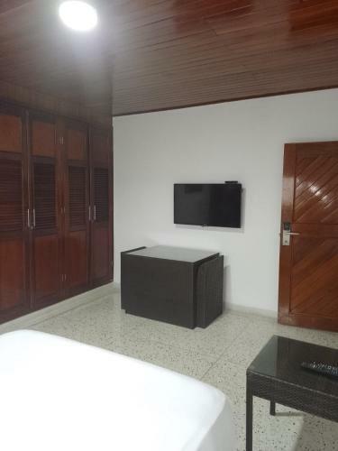 Hotel Med Suites 94
