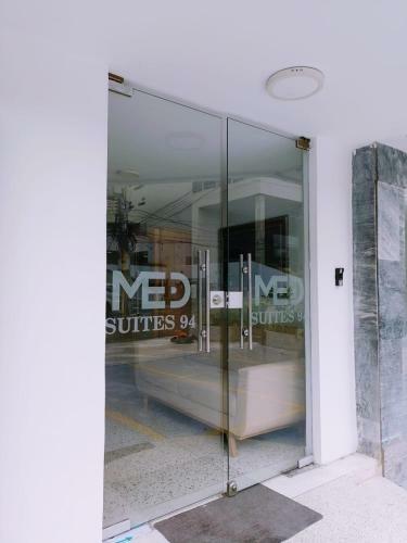 Hotel Med Suites 94