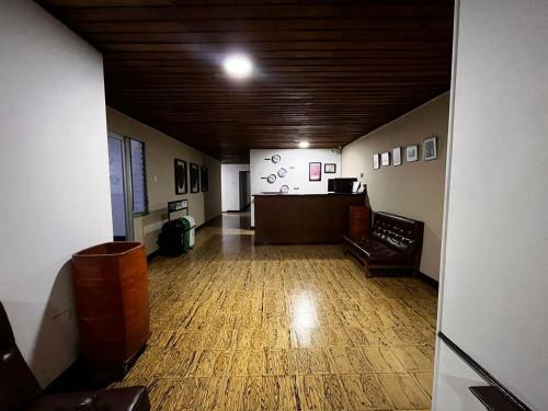 Hostal Hotel Alpino