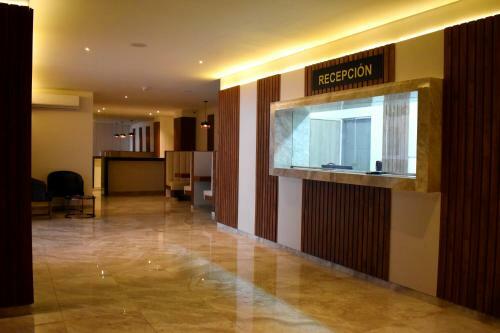 Hotel Byhours Circunvalar - Adults Only