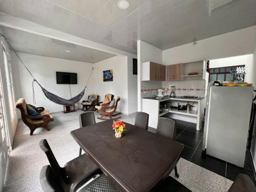 Home Acacias