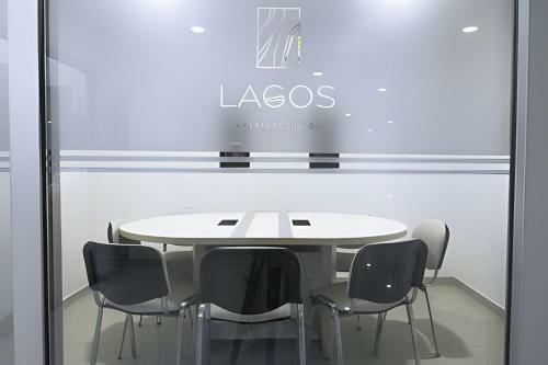 Lagos Apartaestudios X4