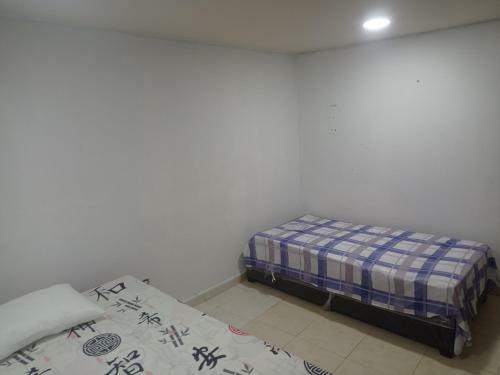 Hostal Casa Blanca Ciudad Jard�n