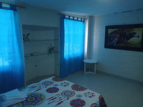 Hostal Casa Blanca Ciudad Jard�n