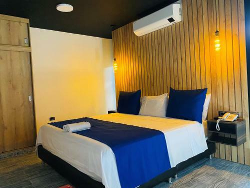Hotel Calle Real Inn