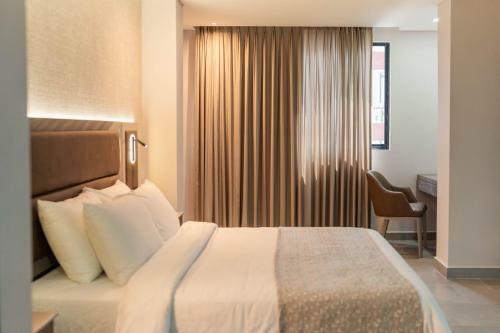 Hotel Amari Living Suites