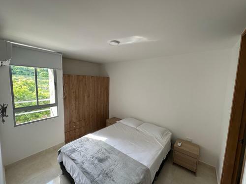 Incre�ble Apartamento De 2 Habitaciones Con Vista Verde
