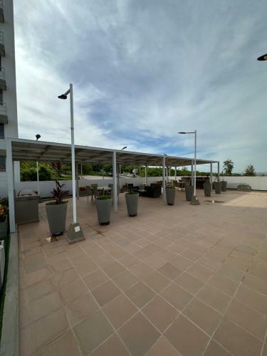 Incre�ble Apartamento De 2 Habitaciones Con Vista Verde