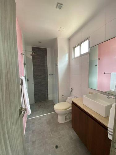 704 - Apartamento Con Excelente Ubicaci�n.