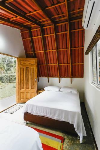 Lodge Hostal Campomar
