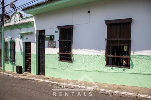 Albergue Sandalio Hostal Cali