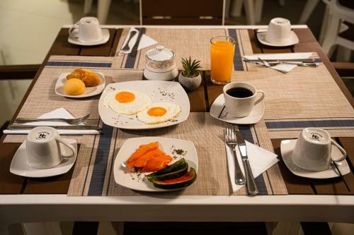 Hotel Arisha Cali