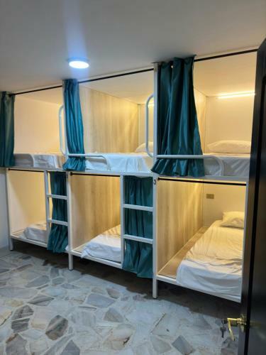 The View Hostel & Lounge