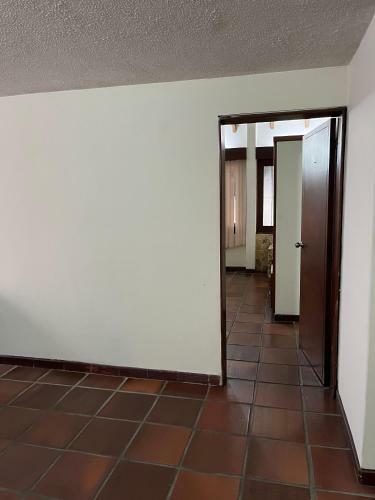 C�moda Habitaci�n Privada - Ciudad Jard�n