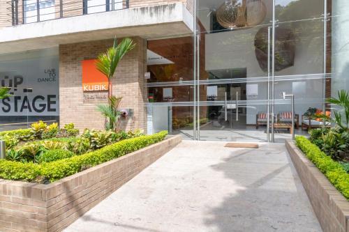 Apartamento Oeste Av Del Rio 502