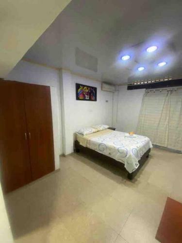 Apartaestudio Privado Con Aire Cerca Aeropuerto