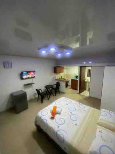 Apartaestudio Privado Con Aire Cerca Aeropuerto