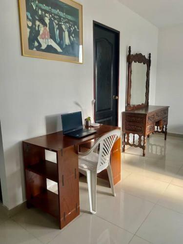 Apartamento Estudio En La Flora, Cali