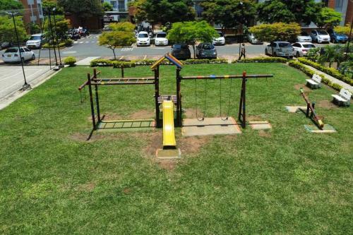 Apartamento En Quinto Piso Valle Del Lili, Zafiro C