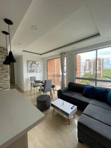 Apartamento En Quinto Piso Valle Del Lili, Zafiro C