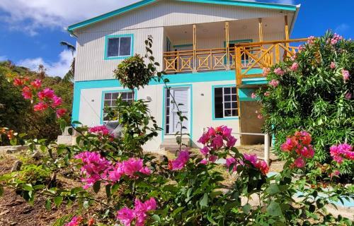 Bed & Breakfast Colorful Garden House