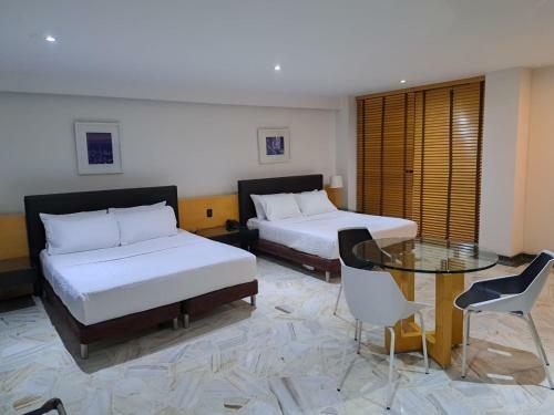 Aw Hotel Luxor Versalles