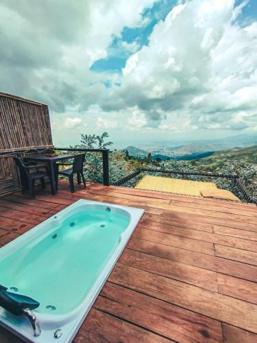 Romero Glamping Y Caba�as
