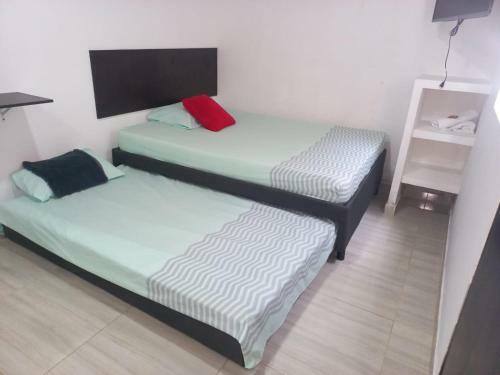 Apartaestudios El Jardin 2