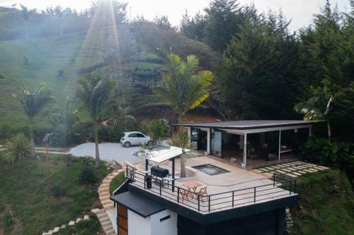 Lodge Laze Lake Guatape