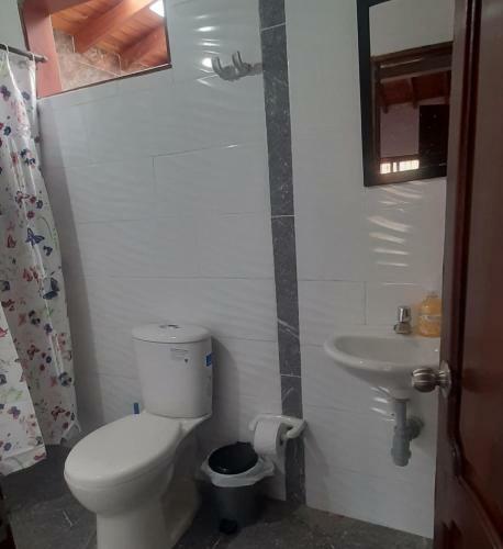 Albergue Hostal Caf� Racer