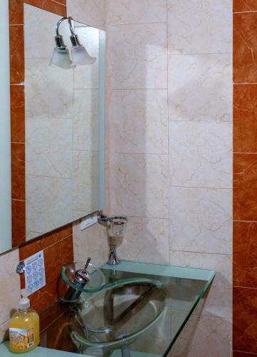 Albergue Hostal Caf� Racer