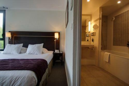 AA Saint Omer Hotel Du Golf