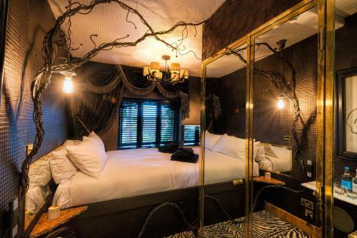 Hotel Crazy Bear Stadhampton