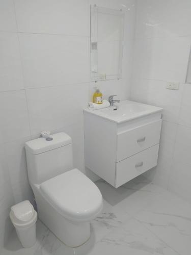 Apartamento Con Vista Al Mar-cerca Al Centro Historico-piso 9
